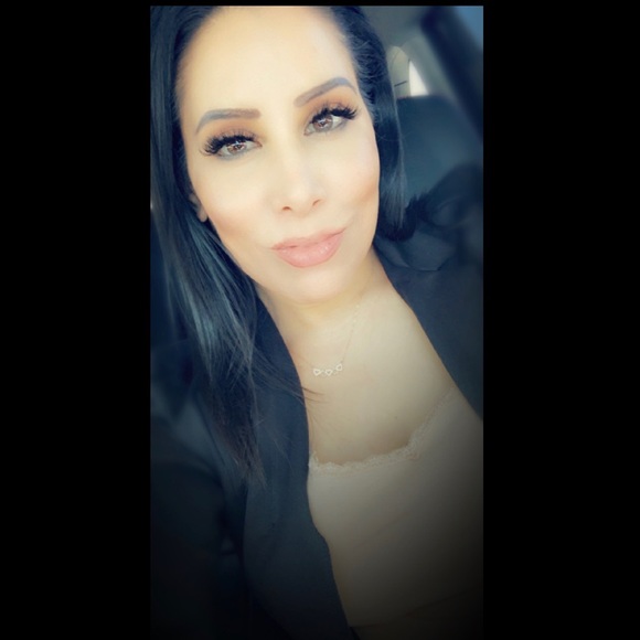 Hi!!! - Picture 1 of 6